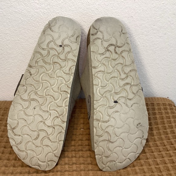 Birkenstock Oita Women's Size US 9 EU 40 Beige Antique Suede Slides Sandals - Picture 5 of 9